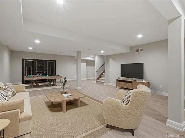 Builiding view eleven for 57496 Meadowridge, Washington, MI. 48094