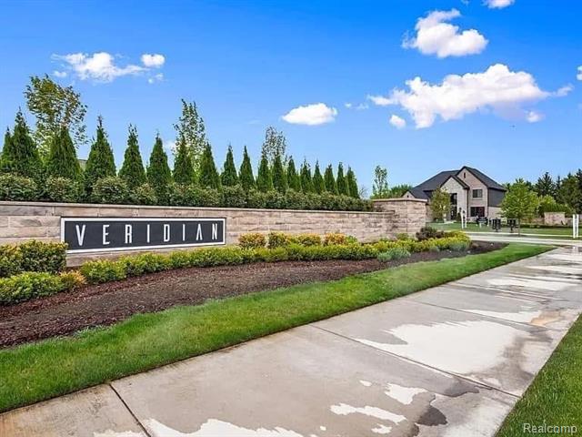 Builiding view one for 57496 Meadowridge, Washington, MI. 48094