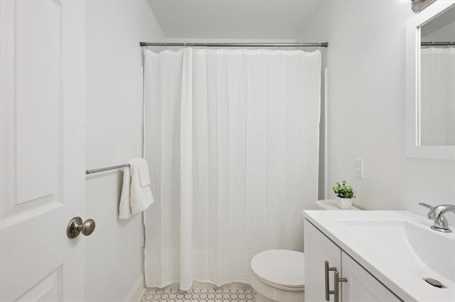 Builiding view eighteen for 3441 Townline, Houghton Lake, MI. 48629