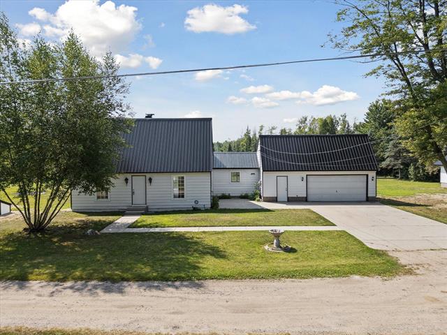 Builiding view thirty for 3441 Townline, Houghton Lake, MI. 48629