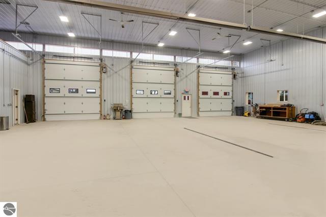 Builiding view forty one for 480 Parkdale, Manistee, MI. 49660