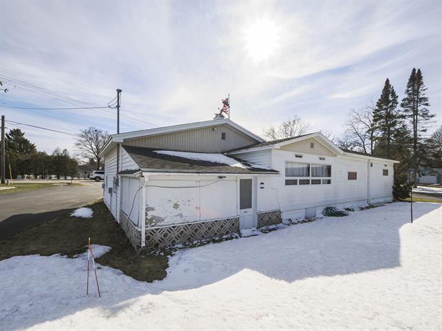 Builiding view fourteen for 480 Parkdale, Manistee, MI. 49660