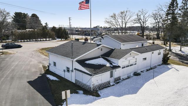 Builiding view six for 480 Parkdale, Manistee, MI. 49660