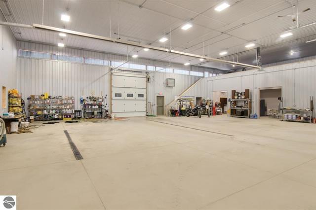 Builiding view thirty nine for 480 Parkdale, Manistee, MI. 49660