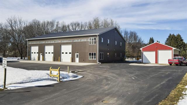 Builiding view twenty five for 480 Parkdale, Manistee, MI. 49660