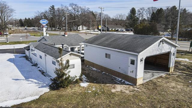 Builiding view twenty four for 480 Parkdale, Manistee, MI. 49660