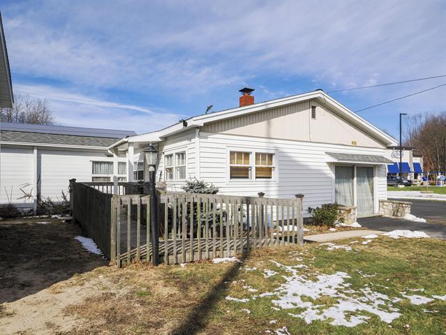 Builiding view twenty one for 480 Parkdale, Manistee, MI. 49660