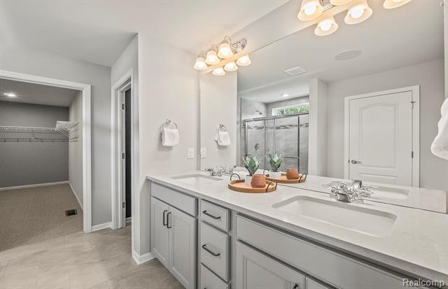 Builiding view twelve for 698 Gretchen, Saline, MI. 48176