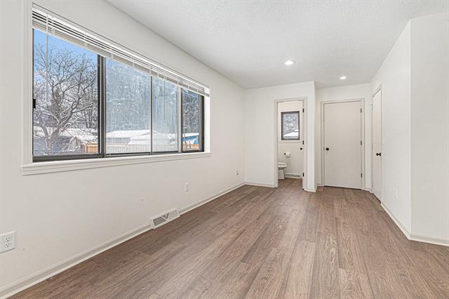 Builiding view eleven for 876 Beauford, Grand Rapids, MI. 49508