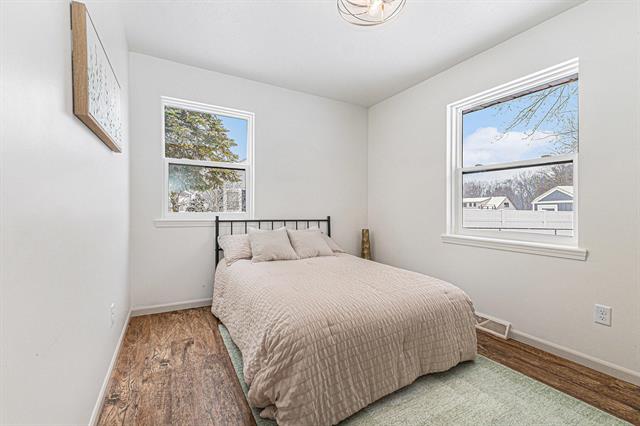 Builiding view fifteen for 876 Beauford, Grand Rapids, MI. 49508