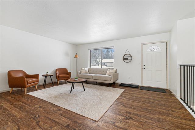 Builiding view four for 876 Beauford, Grand Rapids, MI. 49508