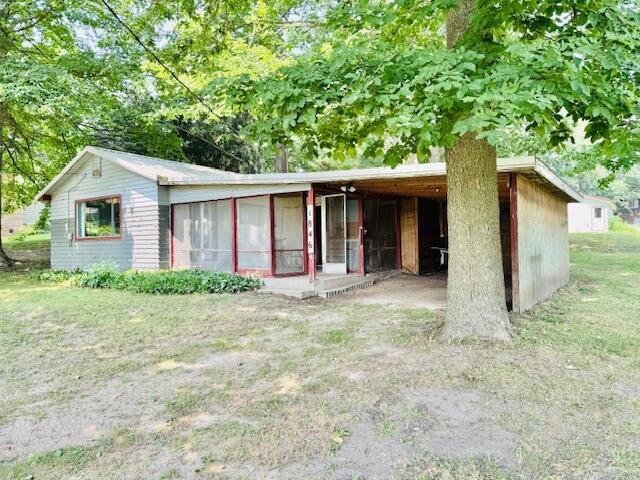 Builiding view seven for 1846 Tupper Heights, Lake Odessa, MI. 48849
