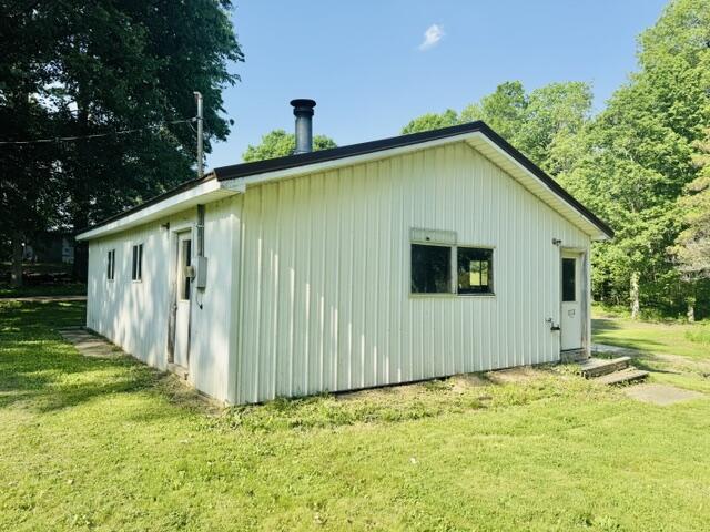 Builiding view thirty for 1846 Tupper Heights, Lake Odessa, MI. 48849
