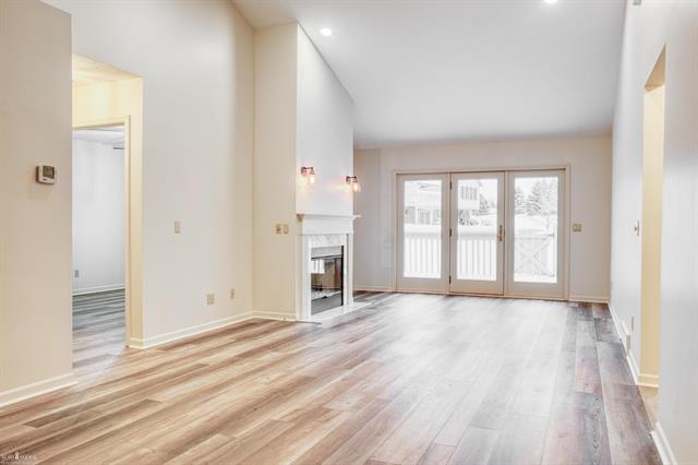 Builiding view eleven for 914 Chipman Lane, Owosso, MI. 48867