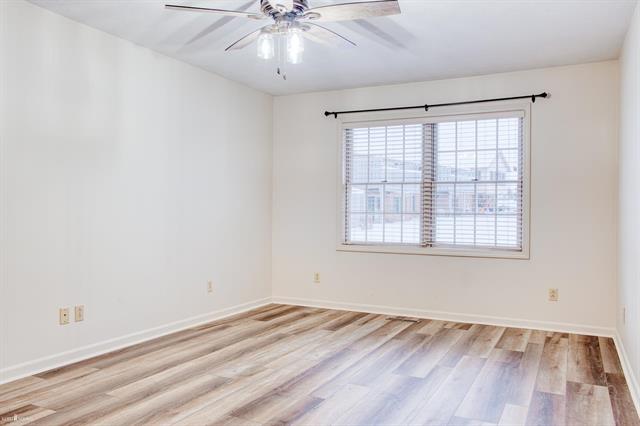 Builiding view fifteen for 914 Chipman Lane, Owosso, MI. 48867