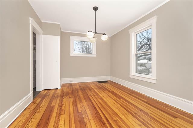 Builiding view fifteen for 814 Jefferson, Ann Arbor, MI. 48103