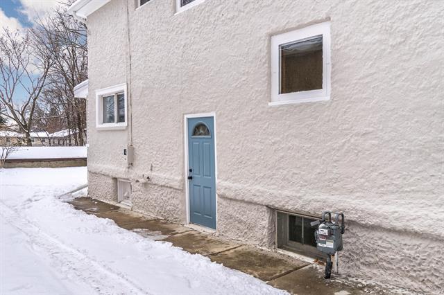 Builiding view forty three for 814 Jefferson, Ann Arbor, MI. 48103