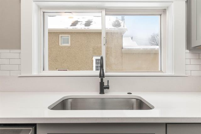 Builiding view nine for 814 Jefferson, Ann Arbor, MI. 48103