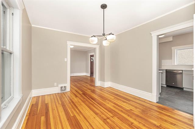 Builiding view sixteen for 814 Jefferson, Ann Arbor, MI. 48103