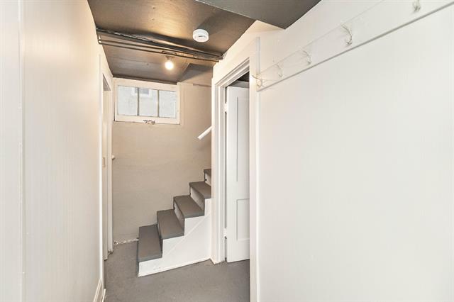 Builiding view thirty one for 814 Jefferson, Ann Arbor, MI. 48103