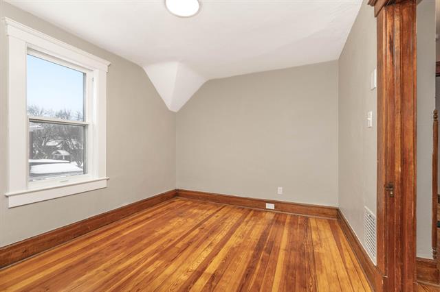 Builiding view twenty six for 814 Jefferson, Ann Arbor, MI. 48103