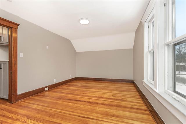 Builiding view twenty three for 814 Jefferson, Ann Arbor, MI. 48103