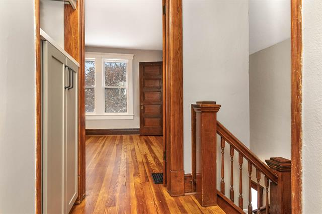 Builiding view twenty for 814 Jefferson, Ann Arbor, MI. 48103