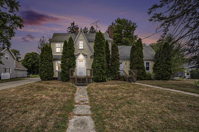 front view for 3559 Lincoln Road, Hamilton, Mi. 49419