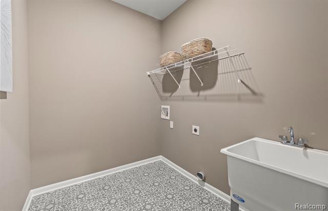 Builiding view fourteen for 3042 Sheffield, Clarkston, MI. 48346