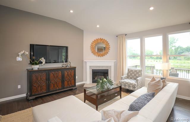 Builiding view three for 3042 Sheffield, Clarkston, MI. 48346