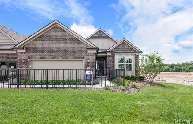 front view for 859 Kelpie Drive, Ann Arbor, Mi. 48108