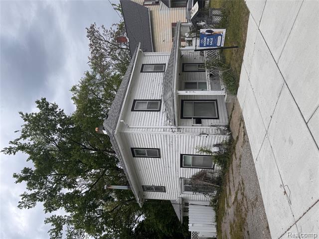 front view for 417 N Mill Street, Clio, Mi. 48420