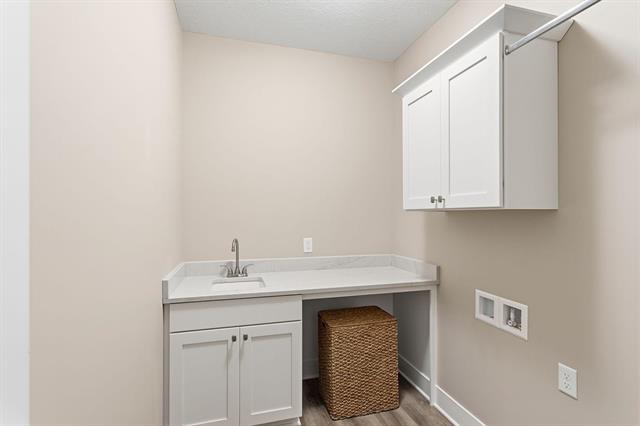 Builiding view twenty four for 4717 Lexem, Hudsonville, MI. 49426