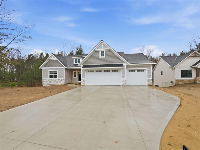 Builiding view two for 4717 Lexem, Hudsonville, MI. 49426