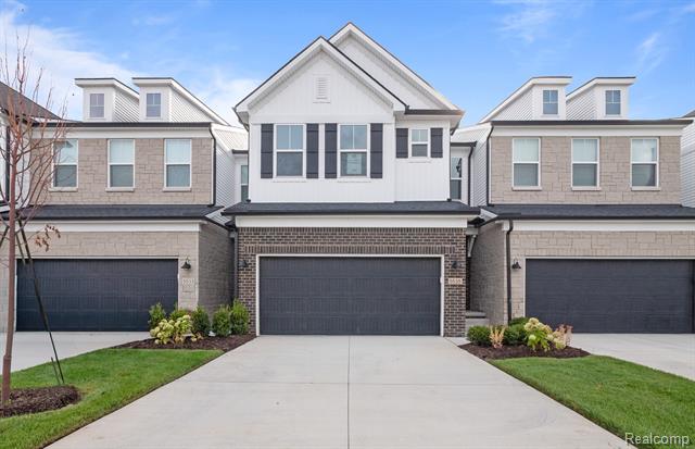 front view for 5558 E Spaniel Drive, Ann Arbor, Mi. 48108