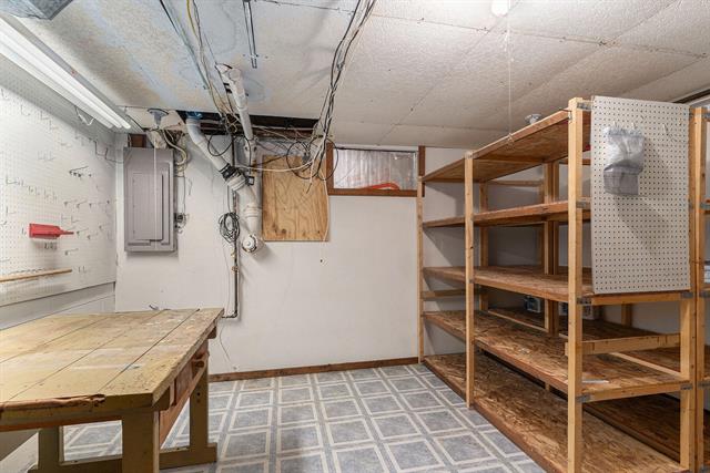 Builiding view sixteen for 1345 Hendrick, Muskegon, MI. 49441