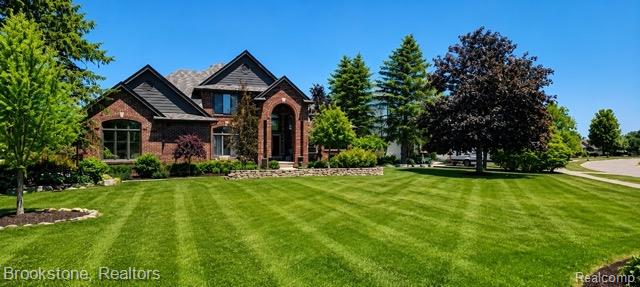 Builiding view one for 1270 Gleneagles, Highland, MI. 48357