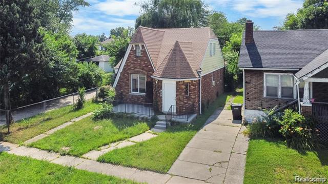 Builiding view two for 9173 Appoline, Detroit, MI. 48228