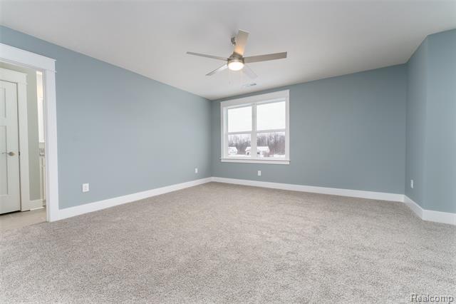 Builiding view fourteen for 539 Wildwood, Owosso, MI. 48867