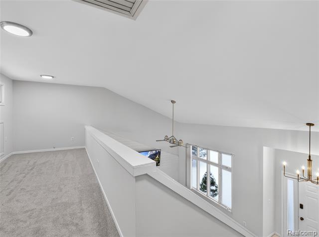 Builiding view seventeen for 3039 Edgefield, Waterford, MI. 48328