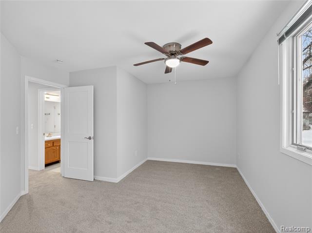 Builiding view twenty five for 3039 Edgefield, Waterford, MI. 48328