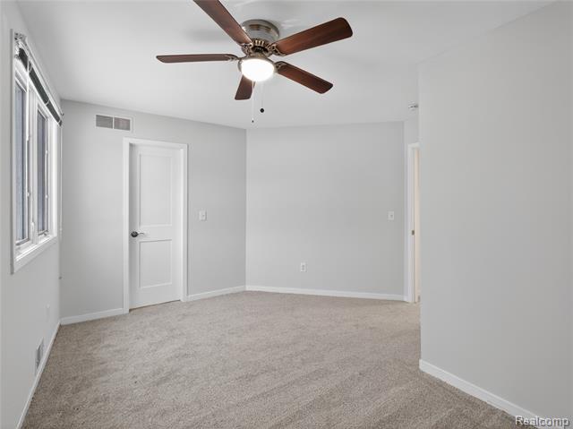 Builiding view twenty six for 3039 Edgefield, Waterford, MI. 48328