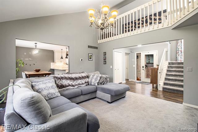 Builiding view five for 8789 El Dorado, White Lake, MI. 48386