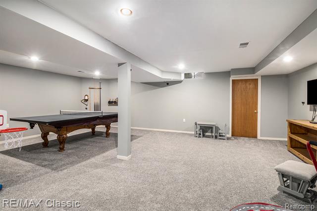 Builiding view twenty three for 8789 El Dorado, White Lake, MI. 48386