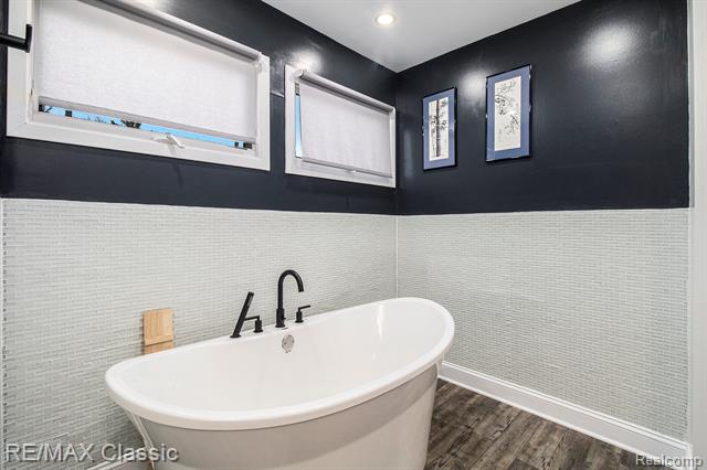 Builiding view twenty two for 8789 El Dorado, White Lake, MI. 48386