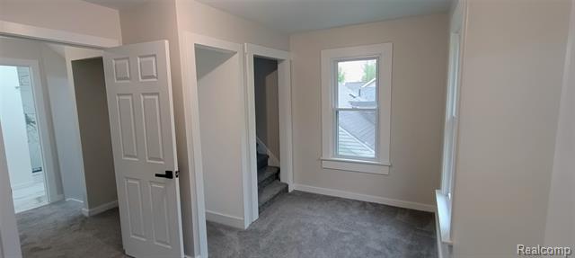Builiding view fifteen for 131 Mark, Pontiac, MI. 48341