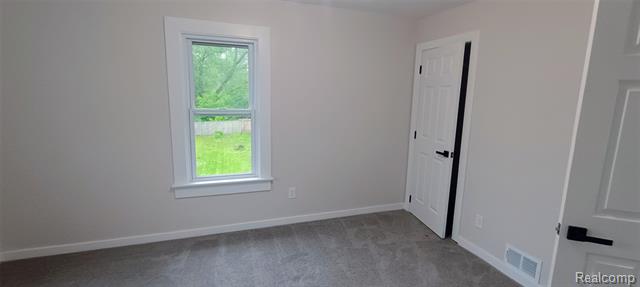 Builiding view nineteen for 131 Mark, Pontiac, MI. 48341