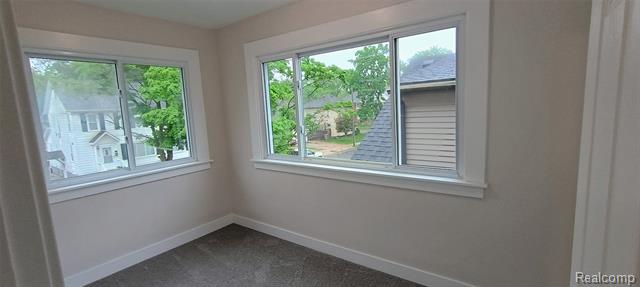 Builiding view seven for 131 Mark, Pontiac, MI. 48341