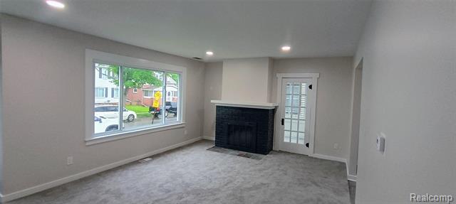 Builiding view two for 131 Mark, Pontiac, MI. 48341