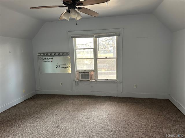 Builiding view twelve for 124 State, Pontiac, MI. 48341